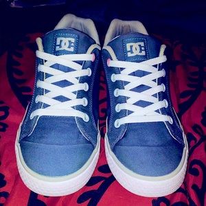 DC Chelsea Skate Shoes Size 10
